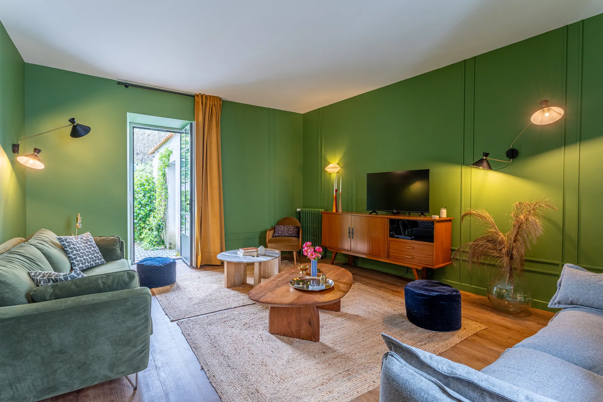 Le Clos du Petit Saint Thomas — rooms overview