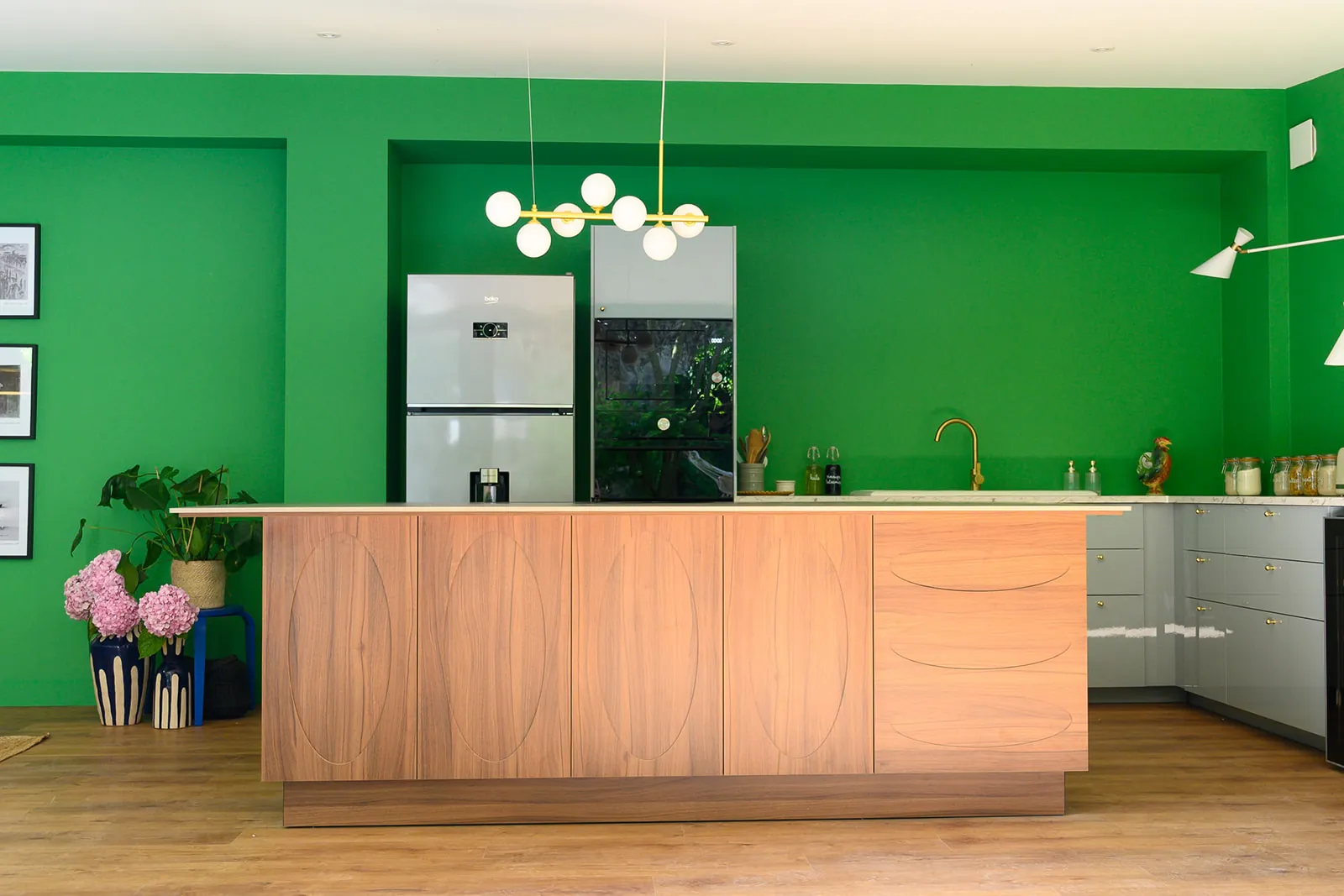 Kitchen — Atelier d'Artistes