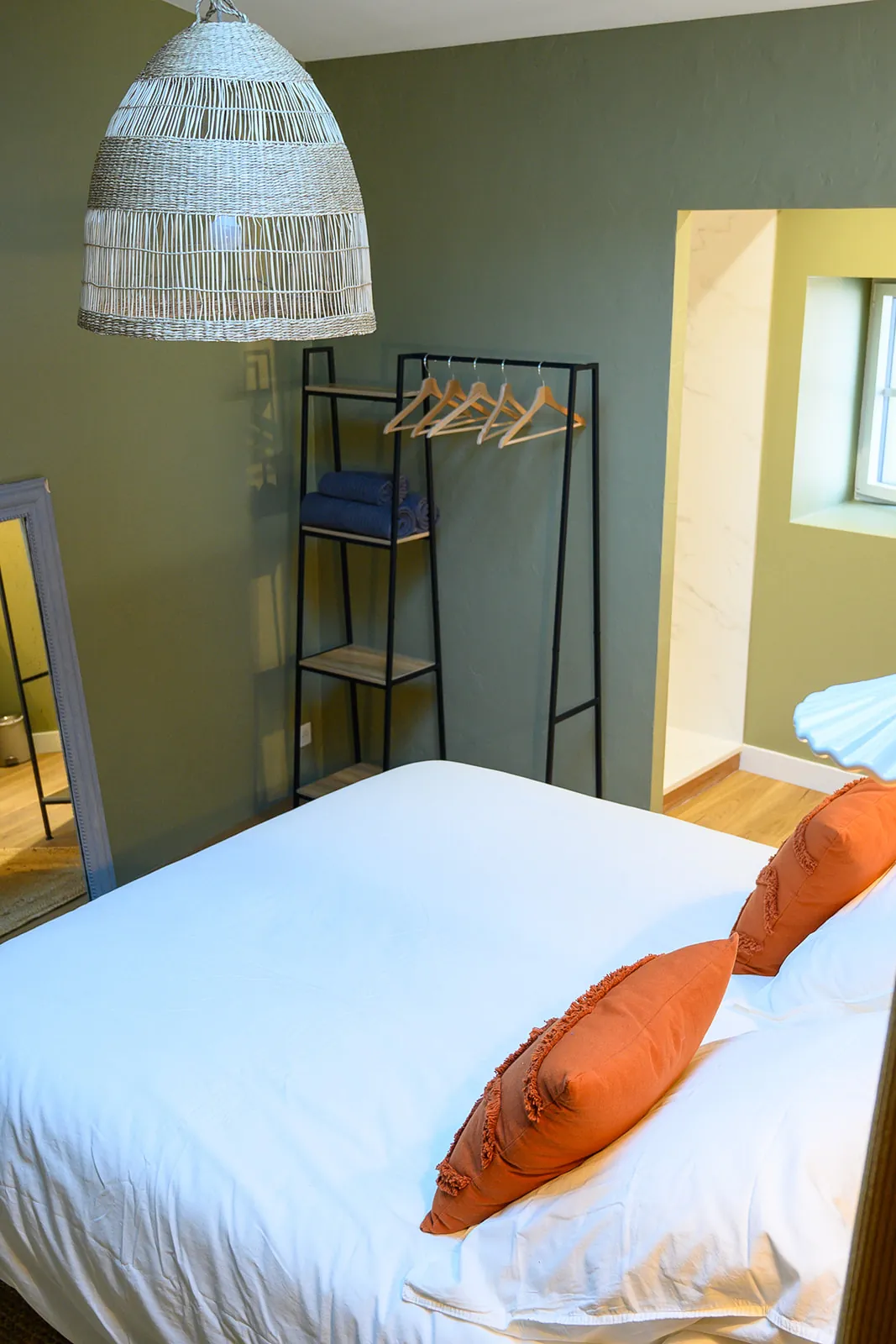 Simon bedroom — Atelier d'Artistes